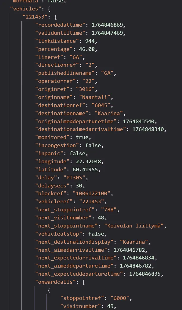 Screenshot of the vm request in live.foli.fi, showing a lot of details about a single bus